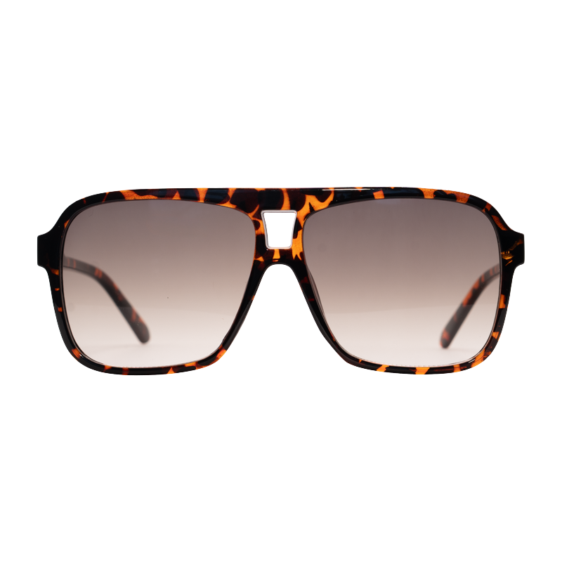 Alessandro - 8208 - Frontale