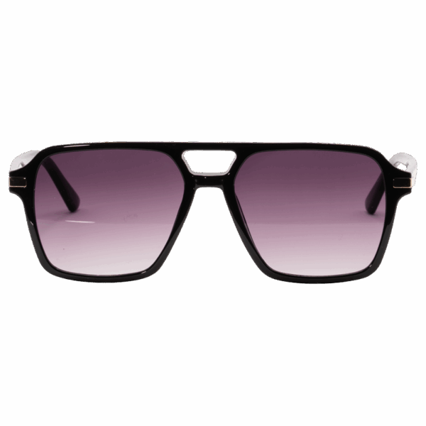 J. Robert-8215-frontale